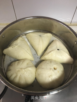 黑芝麻糖三角的做法步骤：11