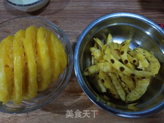菠萝百合糖水的做法步骤：1