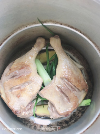 啤酒酱鸭腿的做法步骤：5