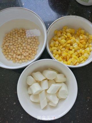 玉米山药浆的做法步骤：1