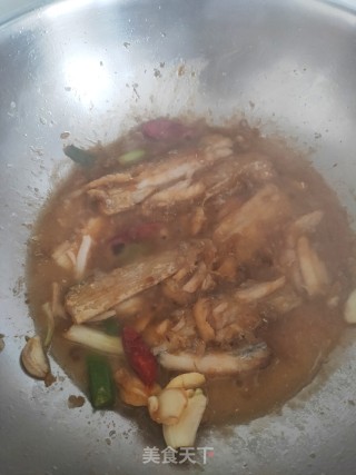 红烧带鱼（刀鱼）的做法步骤：6