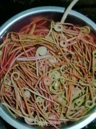 蒸蕨菜的做法步骤：3