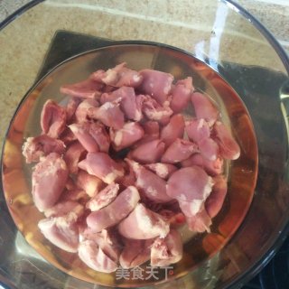 尖椒炒鸡心的做法步骤：2