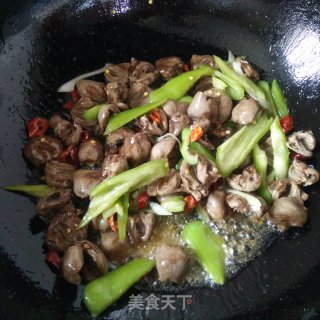尖椒炒鸡心的做法步骤：7