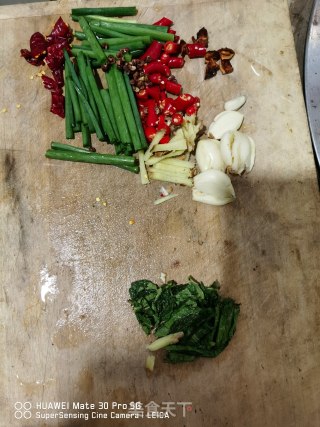 麻辣螺蛳的做法步骤：2