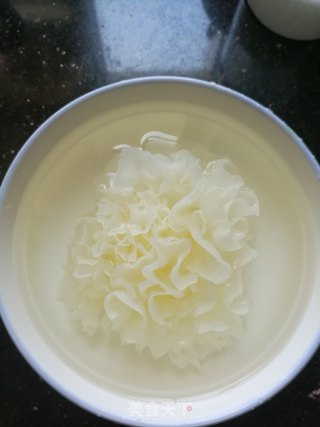 三鲜菌菇汤的做法步骤：4