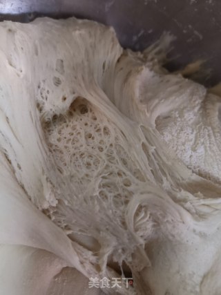 牛肉????萝卜馅包子的做法步骤：2