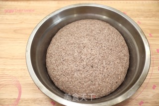 黑全麦豆浆枣馒头的做法步骤：5