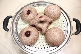 黑全麦豆浆枣馒头的做法步骤：12