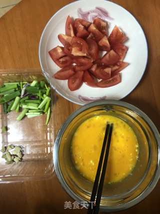 番茄炒蛋的做法步骤：1