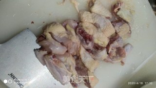 香菇花生蒸鸡肉的做法步骤：3