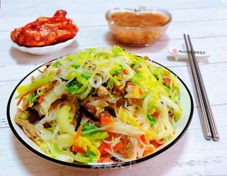 卷心菜炒粉丝的做法步骤：12