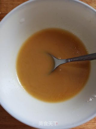 鸡汁莴笋片的做法步骤：2