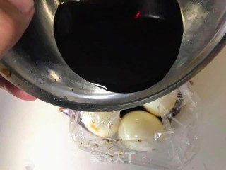 煮鸡蛋的做法步骤：2