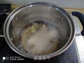 肉菜  炸鸡柳的做法步骤：5