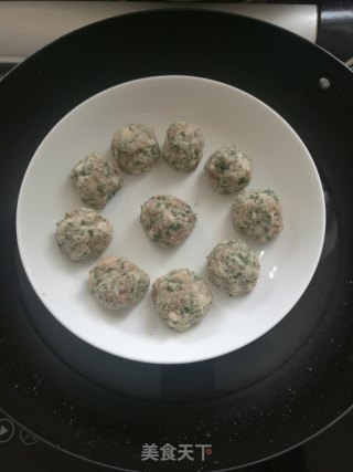 清蒸鱼腥草肉丸子的做法步骤：5