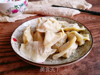 玉米面三鲜饺子的做法步骤：18