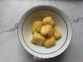 油豆腐菌汤米粉的做法步骤：5