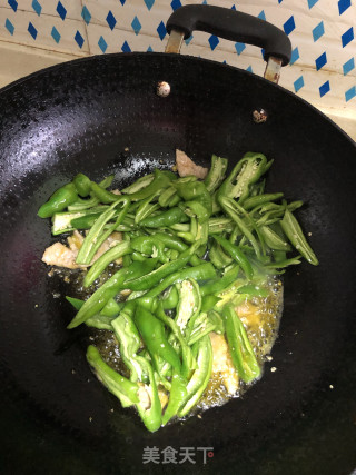 青椒肉片的做法步骤：4