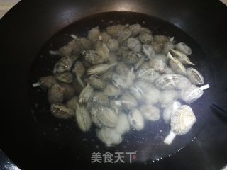 秘汁粉丝煲的做法步骤：1