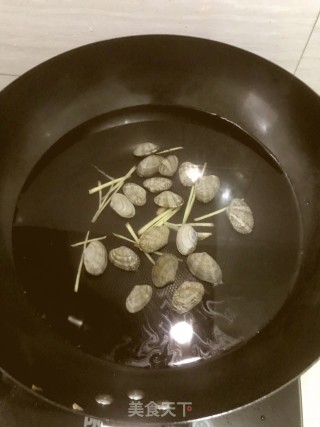 花蛤冬瓜汤的做法步骤：5