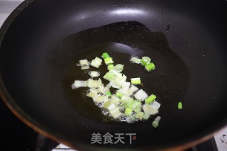 虾酱炖豆腐的做法步骤：5