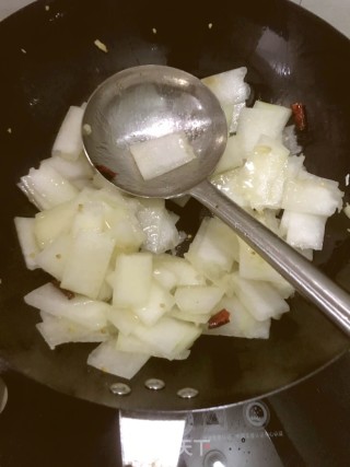 清炒冬瓜的做法步骤：4