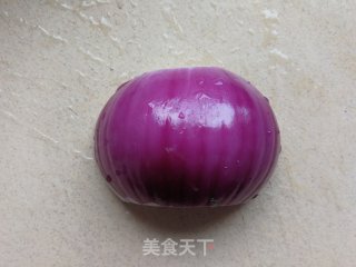 洋葱炒排骨的做法步骤：2
