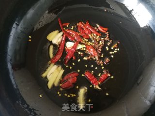 洋葱炒排骨的做法步骤：4