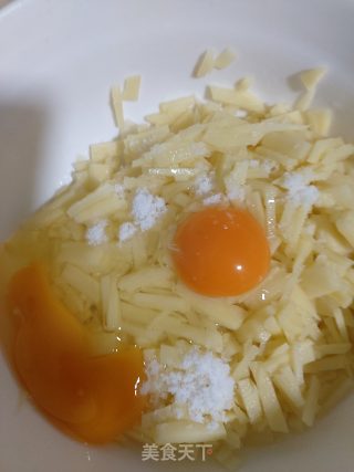 土豆饼的做法步骤：2