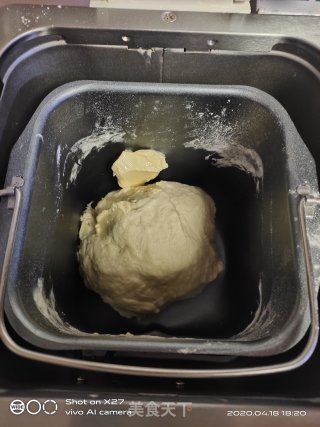 酥皮小面包的做法步骤：3
