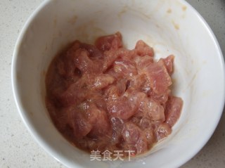 西芹炒肉丝的做法步骤：4