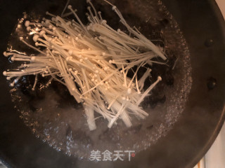 酸辣汤的做法步骤：4