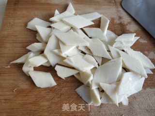 山药炒肉片的做法步骤：1