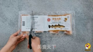 小鹿优鲜-鳕鱼西兰花泥的做法步骤：2