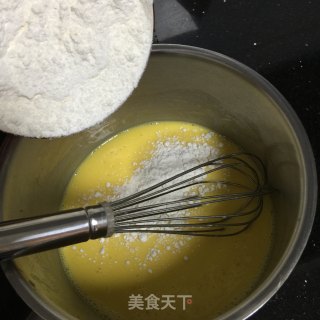 草莓蛋糕卷的做法步骤：4