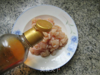 酸豆角炒鸡丁的做法步骤：4