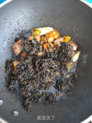 梅干菜烧肉的做法步骤：11