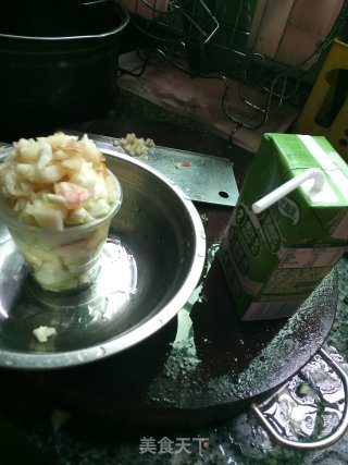 牛奶水果杯的做法步骤：6