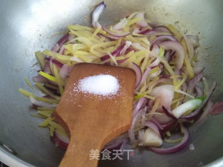 洋葱炒土豆丝的做法步骤：5