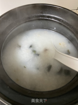 皮蛋瘦肉粥的做法步骤：6