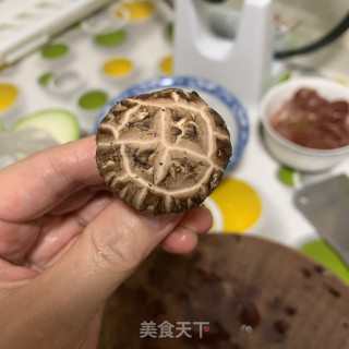 香菇扒油菜的做法步骤：2