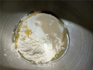 生煎小花卷的做法步骤：2