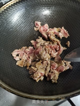 滑蛋牛肉的做法步骤：2