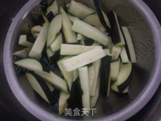 肉末茄子的做法步骤：2