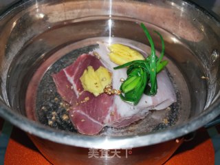 蘸水白肉的做法步骤：3