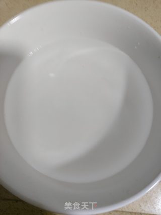 碱水面的做法步骤：1