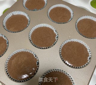 可可纸杯蛋糕的做法步骤：9