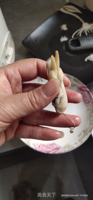 黄蛏蒸粉丝的做法步骤：3