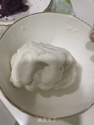 山药紫薯饼的做法步骤：5